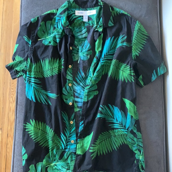 Men’s Old Navy Hawaiian Button Up Shirt - Picture 1 of 2